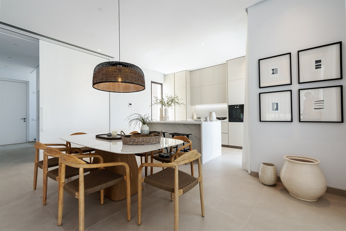 Huis te koop in The Golden Mile | 4 slaapkamers H5366242