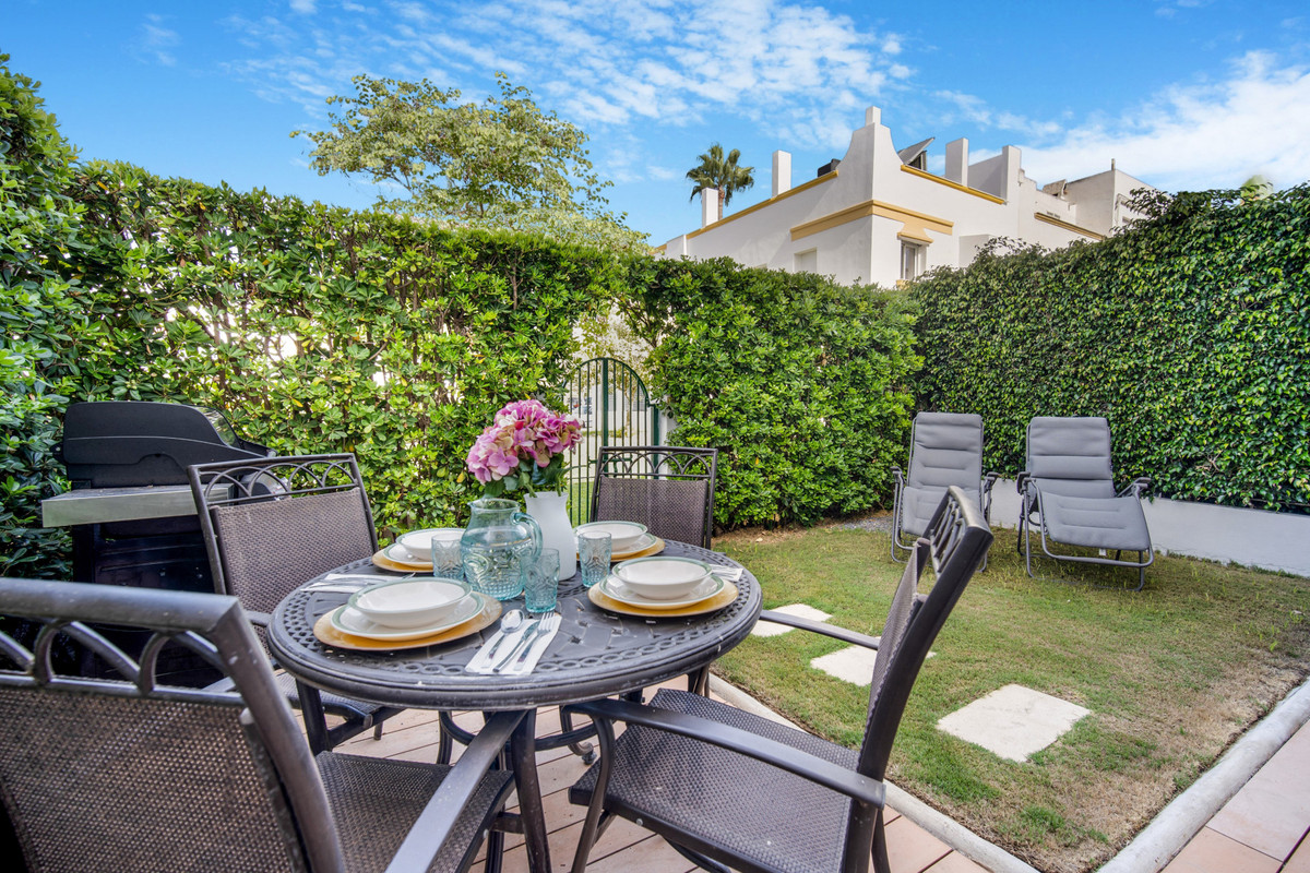 Huis te koop in The Golden Mile | 4 slaapkamers H5369380