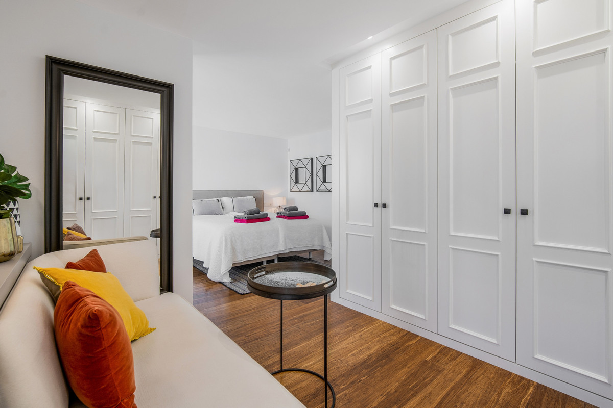 Huis te koop in The Golden Mile | 4 slaapkamers H5369380