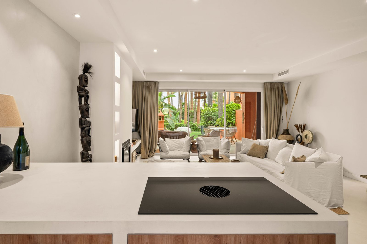 Huis te koop in The Golden Mile | 4 slaapkamers H5373799