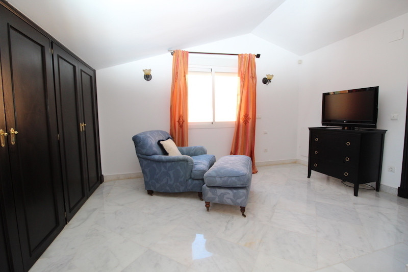 Huis te koop in The Golden Mile | 4 slaapkamers H5374804