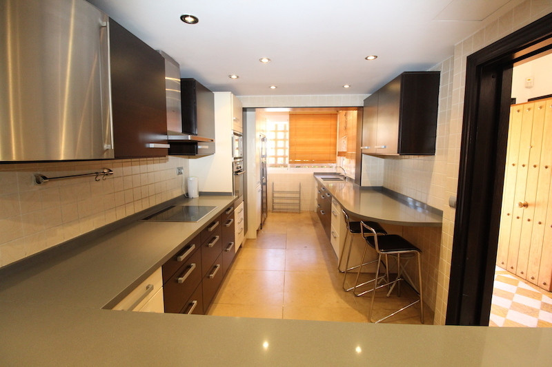 Huis te koop in The Golden Mile | 4 slaapkamers H5374804