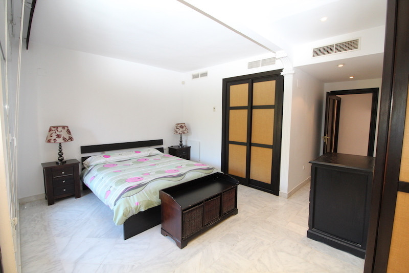 Huis te koop in The Golden Mile | 4 slaapkamers H5374804