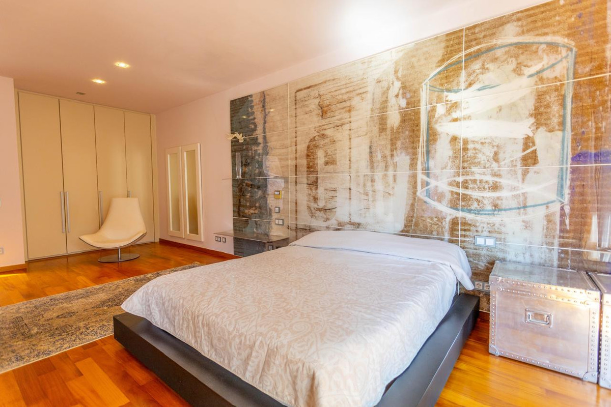 Huis te koop in The Golden Mile | 4 slaapkamers H5382364