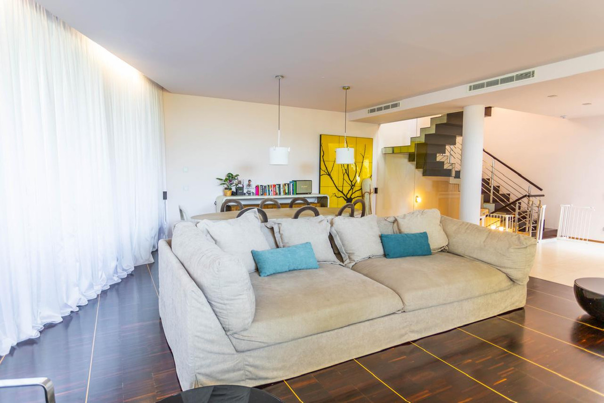 Huis te koop in The Golden Mile | 4 slaapkamers H5382364