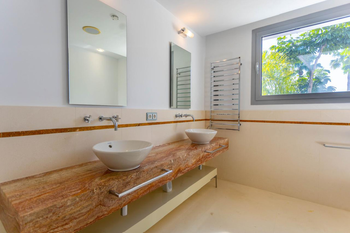 Huis te koop in The Golden Mile | 4 slaapkamers H5382364