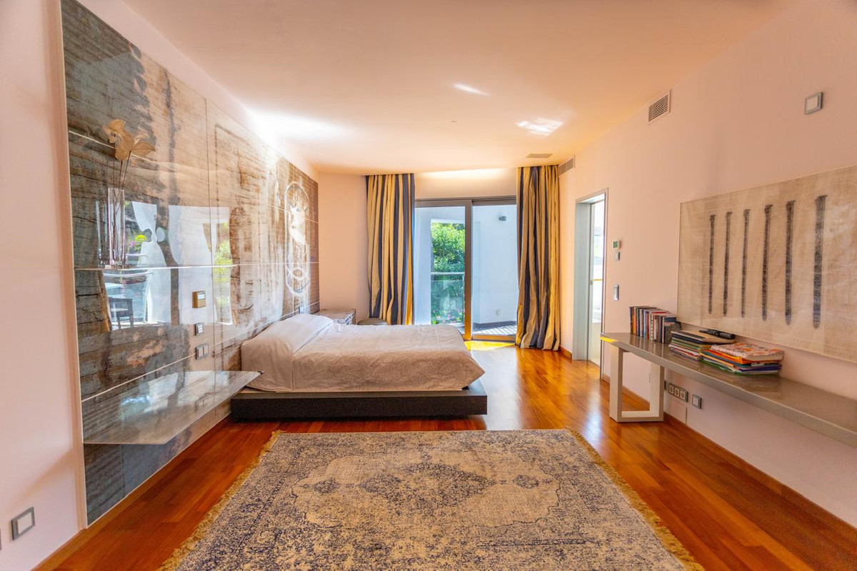 Huis te koop in The Golden Mile | 4 slaapkamers H5382364