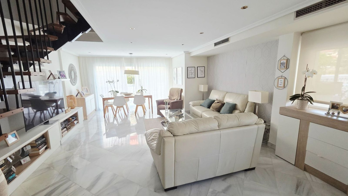 Huis te koop in The Golden Mile | 3 slaapkamers H5382649