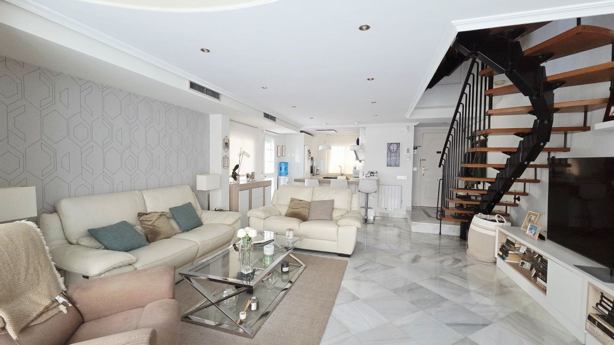 Huis te koop in The Golden Mile | 3 slaapkamers H5382649
