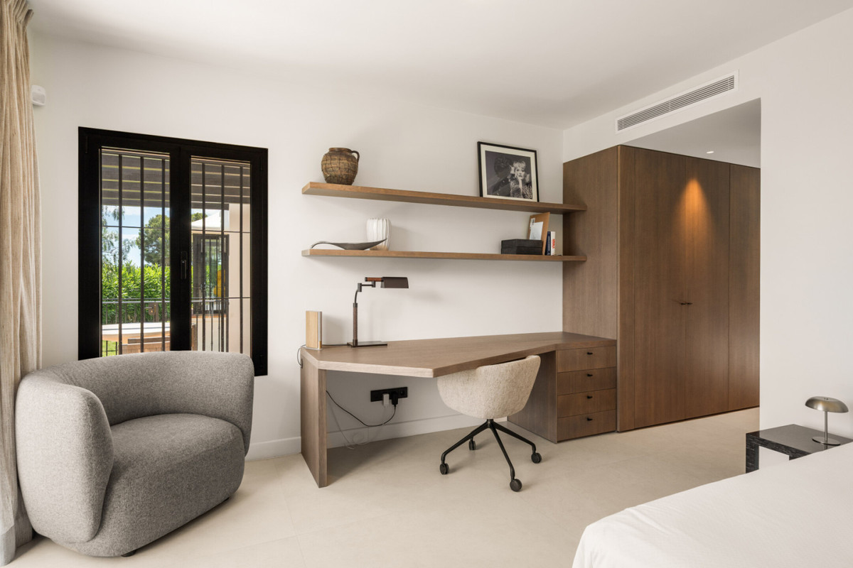 Appartement te koop in The Golden Mile | 4 slaapkamers H5392558