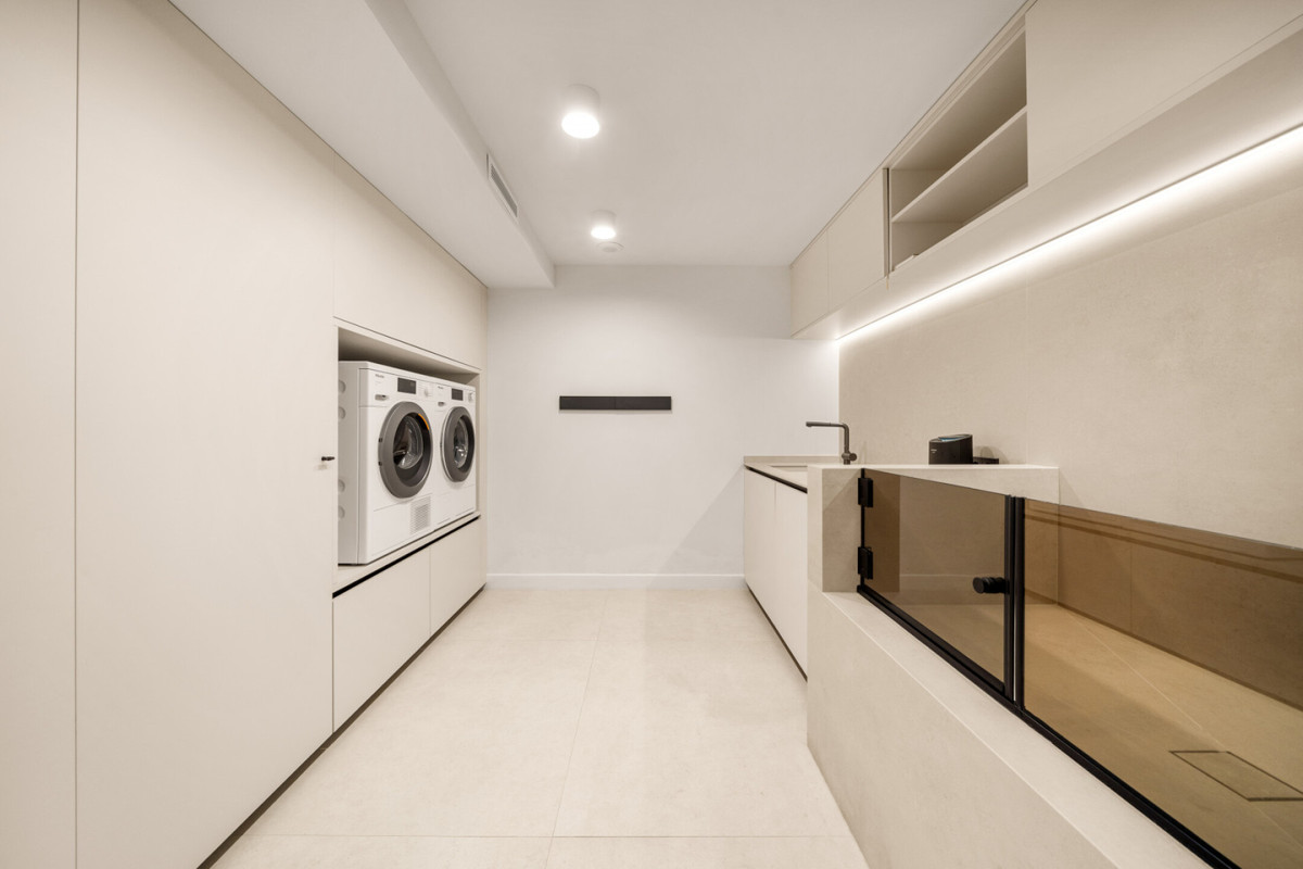 Appartement te koop in The Golden Mile | 4 slaapkamers H5392558