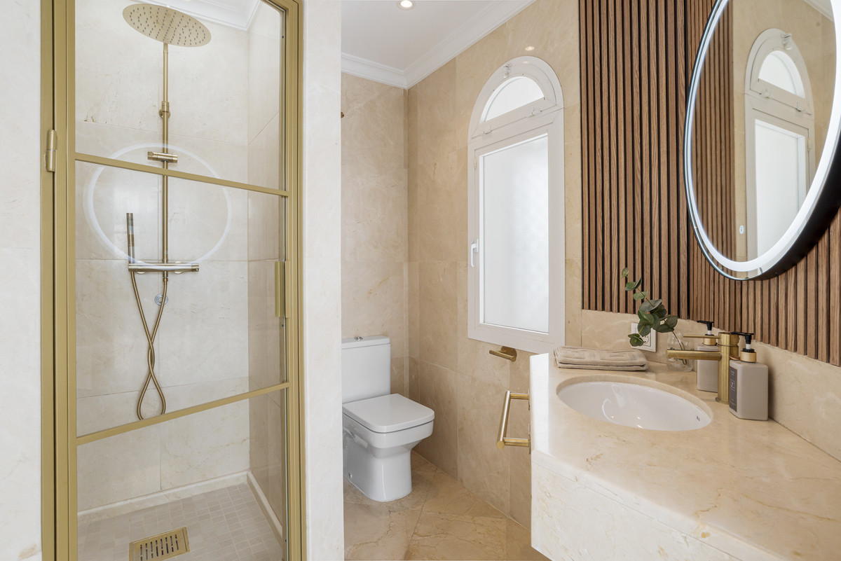 Huis te koop in The Golden Mile | 3 slaapkamers H5393608