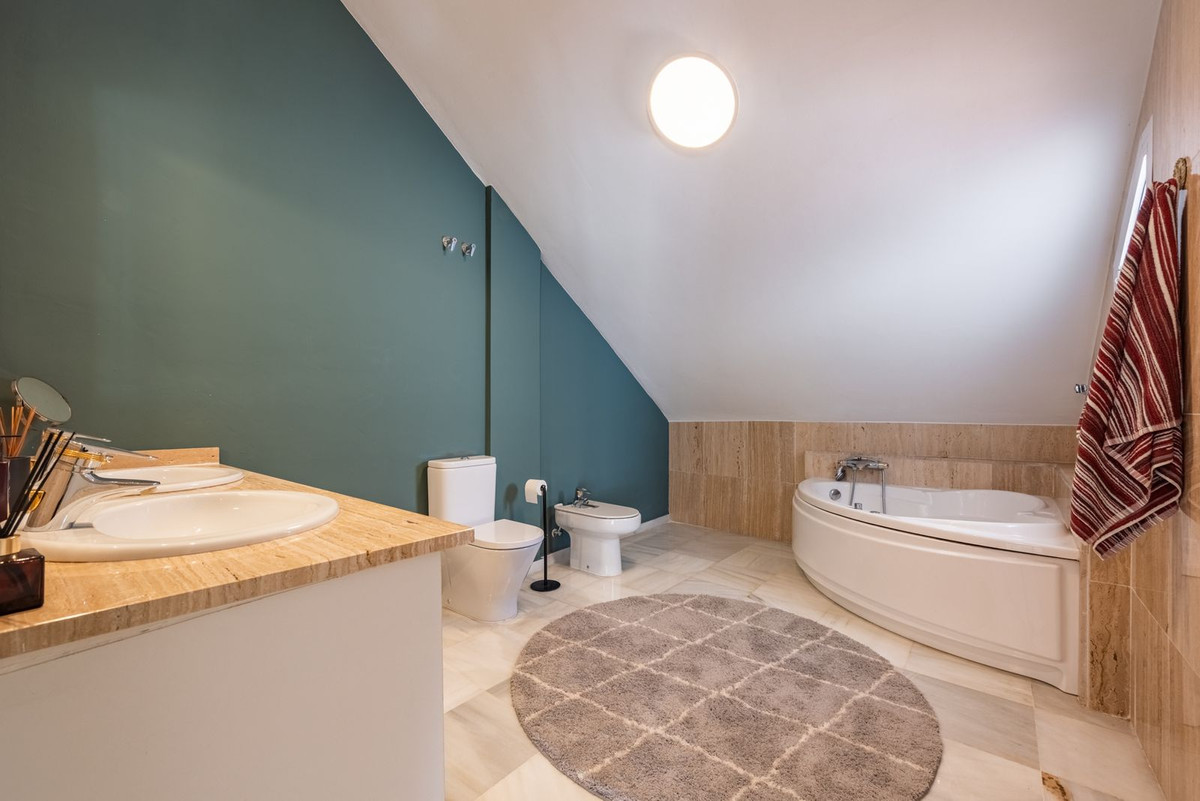 Huis te koop in The Golden Mile | 3 slaapkamers H5397601