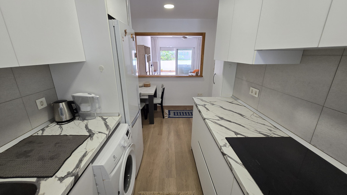 Huis te koop in The Golden Mile | 1 slaapkamers H5400310