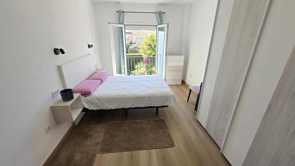 Huis te koop in The Golden Mile | 1 slaapkamers H5400310