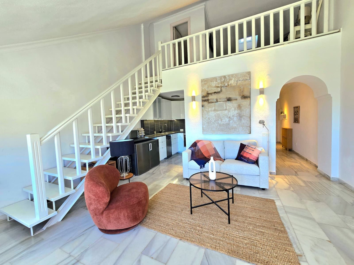 Huis te koop in The Golden Mile | 2 slaapkamers H5406325