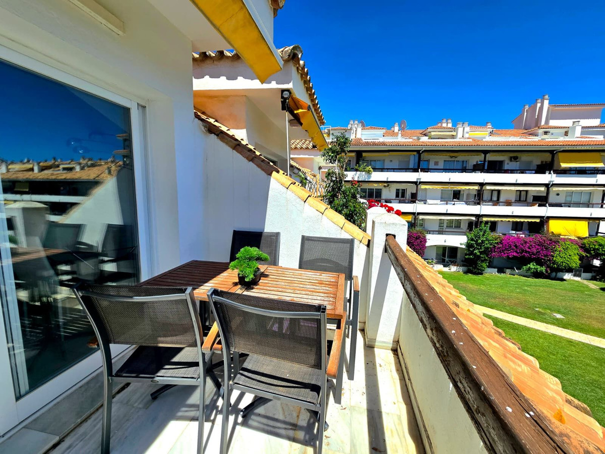 Huis te koop in The Golden Mile | 2 slaapkamers H5406325