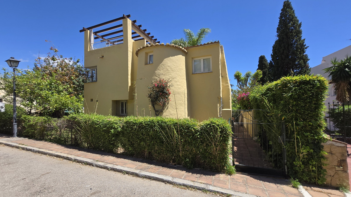 Huis te koop in The Golden Mile | 3 slaapkamers H5407459