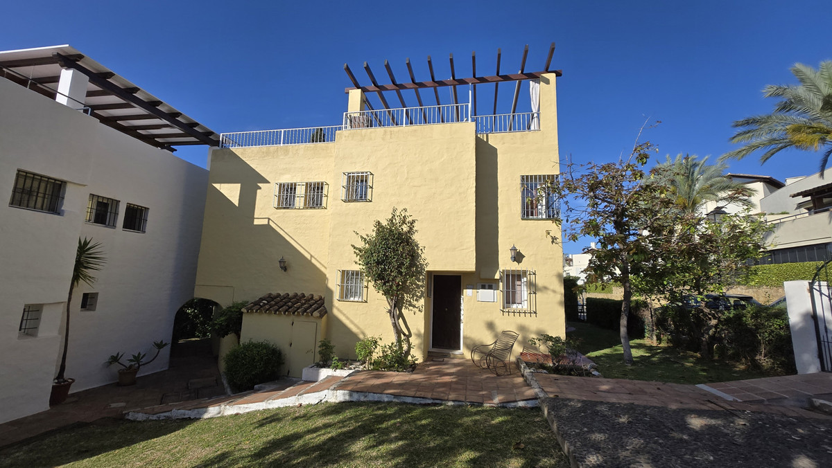 Huis te koop in The Golden Mile | 3 slaapkamers H5407459