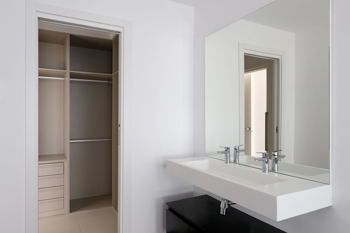 Huis te koop in The Golden Mile | 3 slaapkamers H5412229