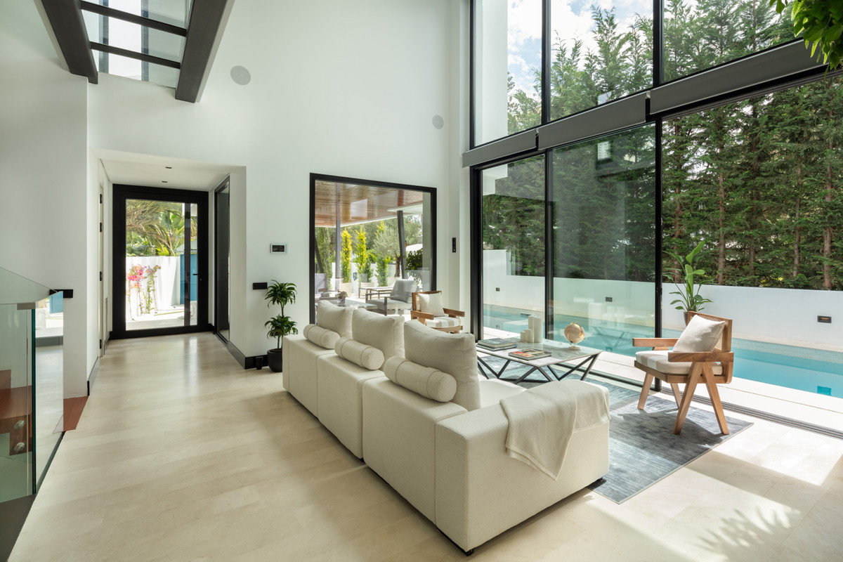 Huis te koop in The Golden Mile | 5 slaapkamers H5461600
