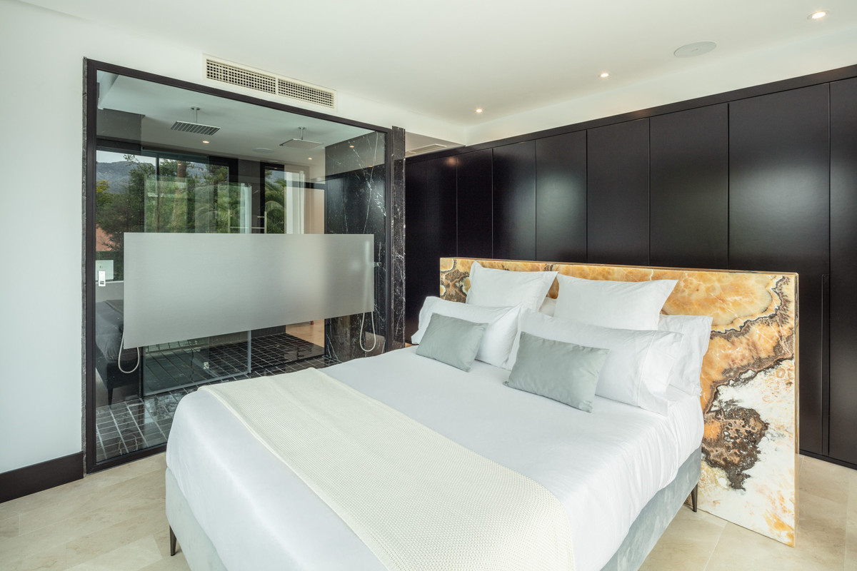 Huis te koop in The Golden Mile | 5 slaapkamers H5461600