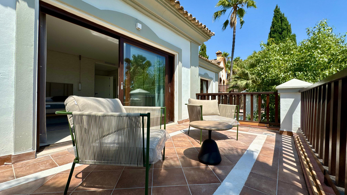 Huis te koop in The Golden Mile | 6 slaapkamers H5462557