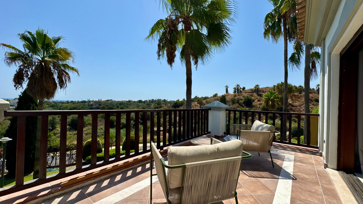 Huis te koop in The Golden Mile | 6 slaapkamers H5462557