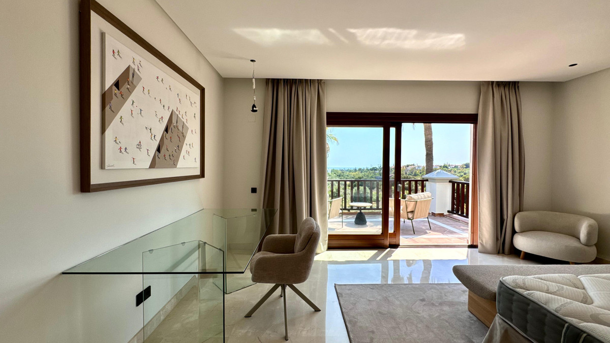 Huis te koop in The Golden Mile | 6 slaapkamers H5462557