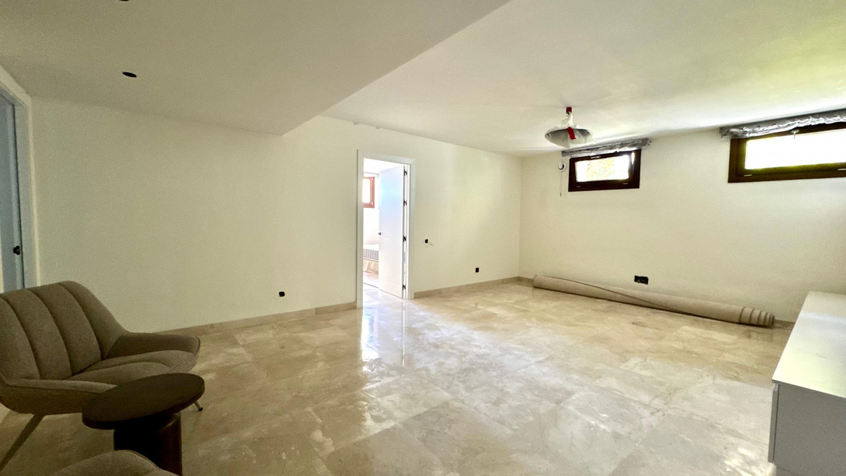 Huis te koop in The Golden Mile | 6 slaapkamers H5462557