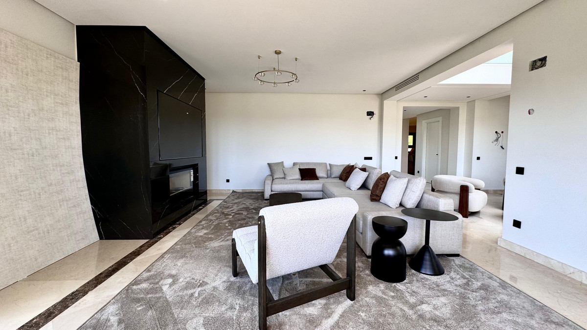 Huis te koop in The Golden Mile | 6 slaapkamers H5462557