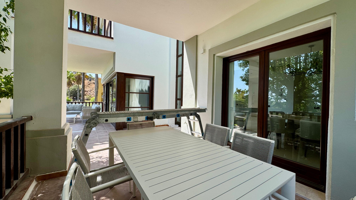 Huis te koop in The Golden Mile | 6 slaapkamers H5462557