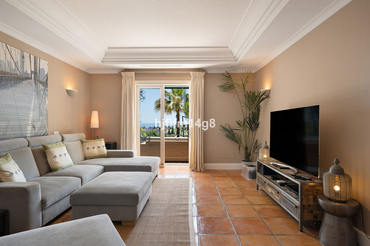 Huis te koop in The Golden Mile | 5 slaapkamers H5468101