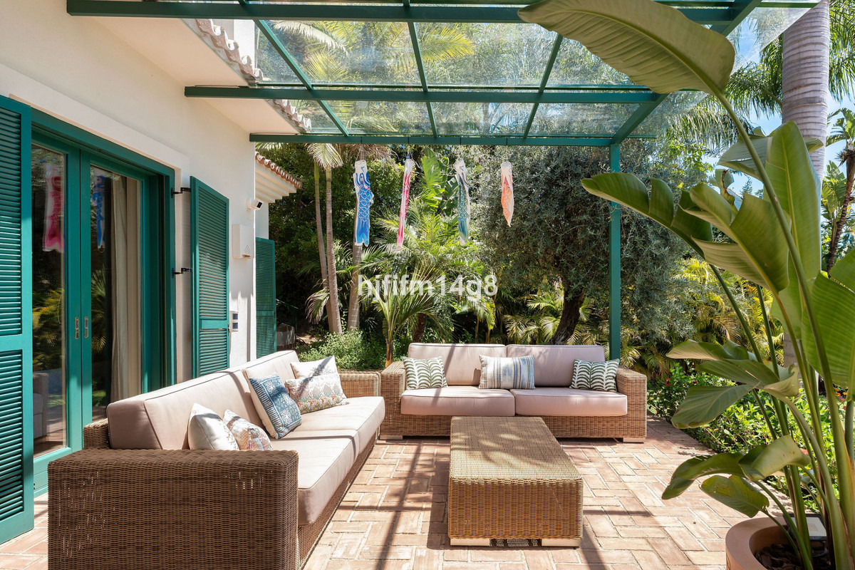 Huis te koop in The Golden Mile | 5 slaapkamers H5468101