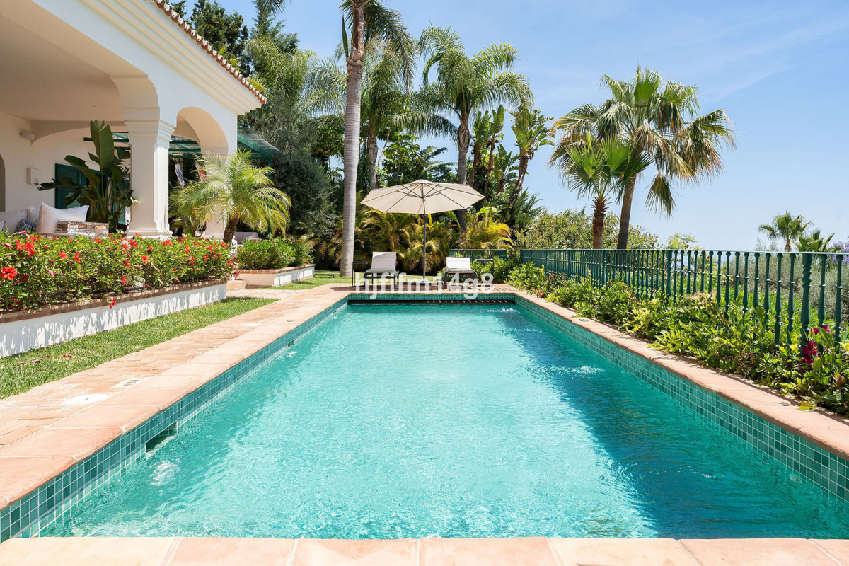 Huis te koop in The Golden Mile | 5 slaapkamers H5468101