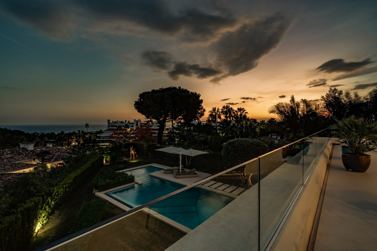 Huis te koop in The Golden Mile | 5 slaapkamers H5468158