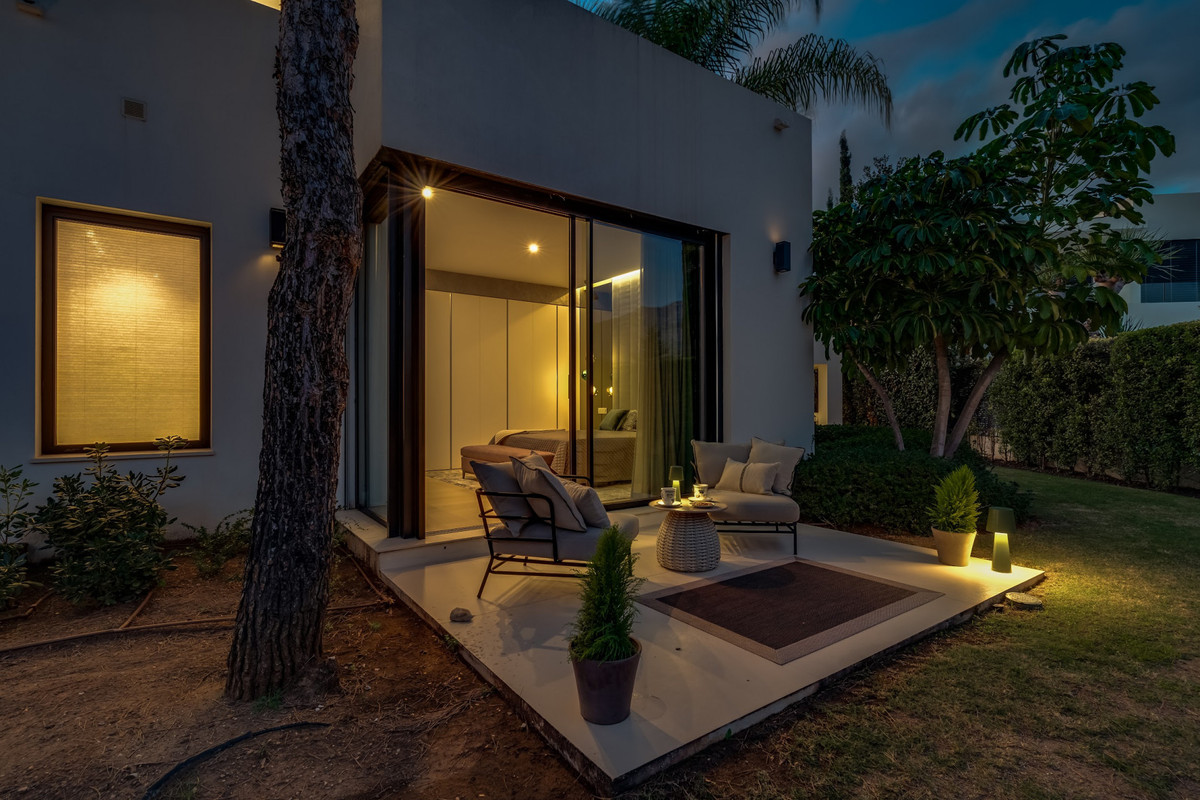 Huis te koop in The Golden Mile | 5 slaapkamers H5468158