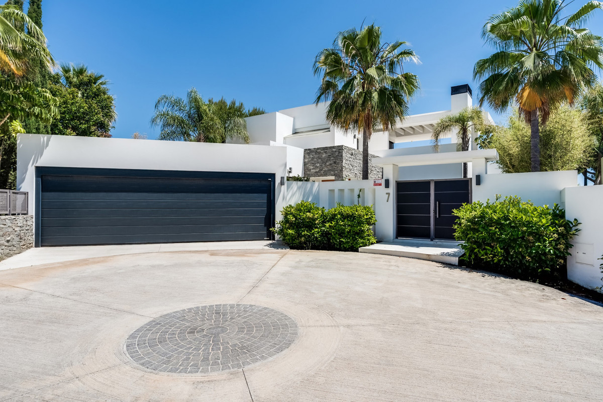 Huis te koop in The Golden Mile | 5 slaapkamers H5468158