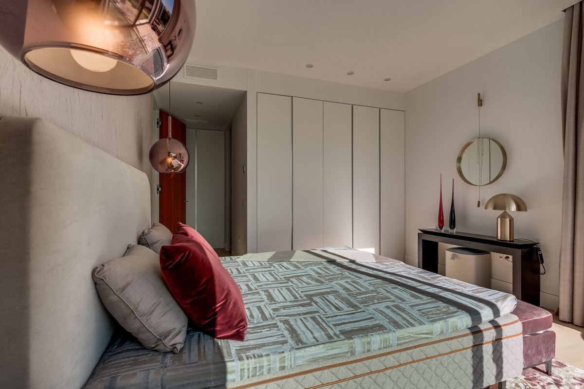 Huis te koop in The Golden Mile | 5 slaapkamers H5468158