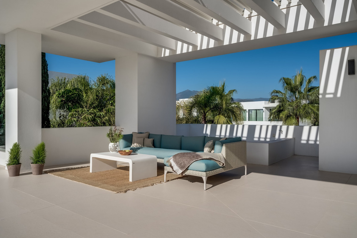 Huis te koop in The Golden Mile | 5 slaapkamers H5468158