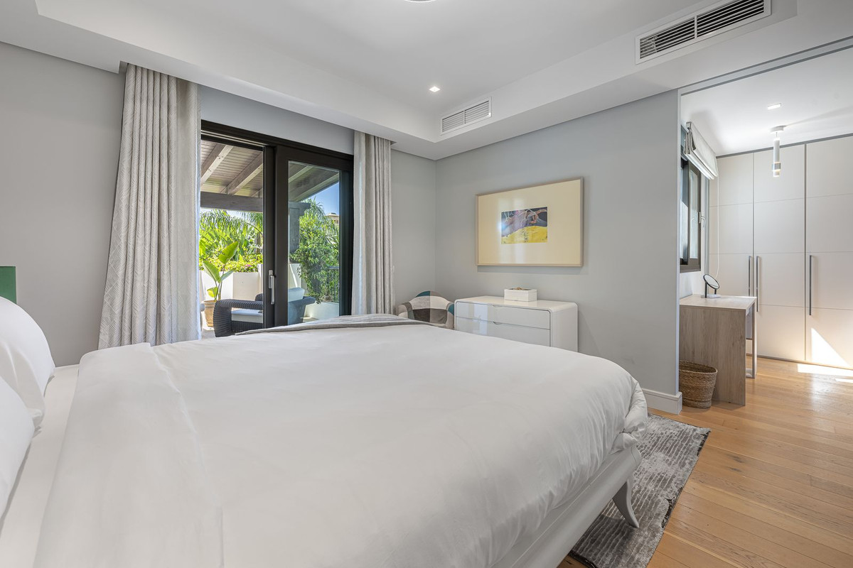 Property main view 45