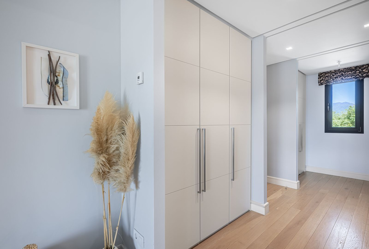 Property main view 52