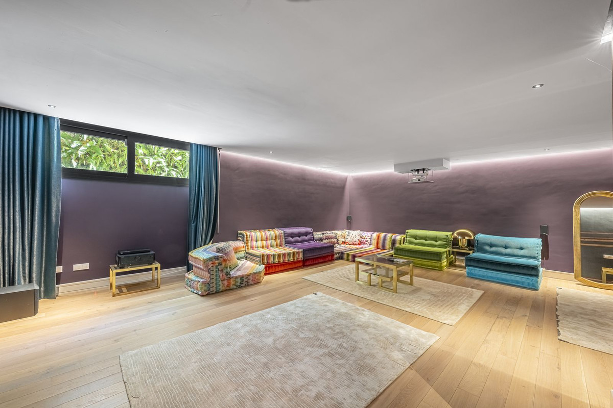 Property main view 63