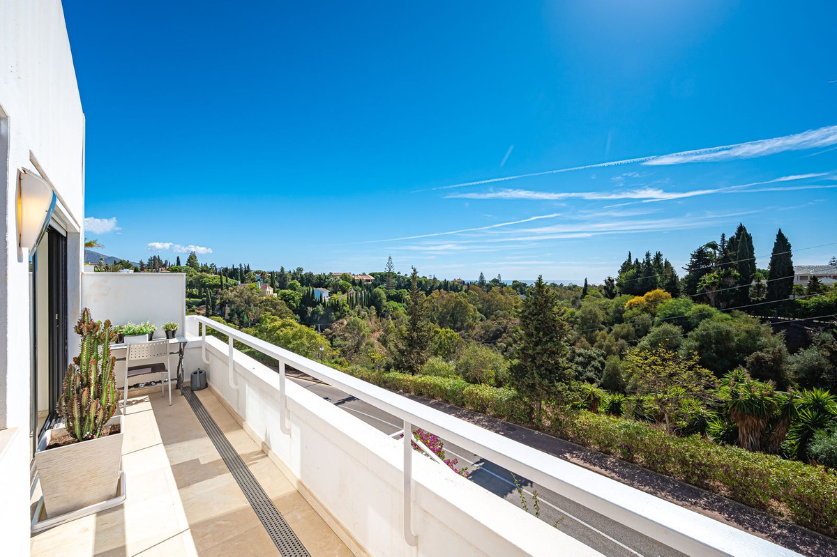 Huis te koop in The Golden Mile | 7 slaapkamers H5472040
