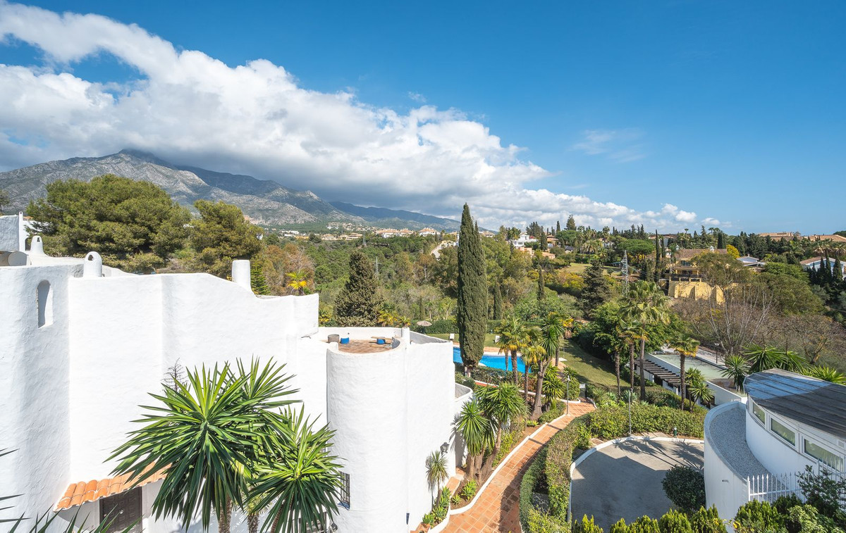 Huis te koop in The Golden Mile | 7 slaapkamers H5472040