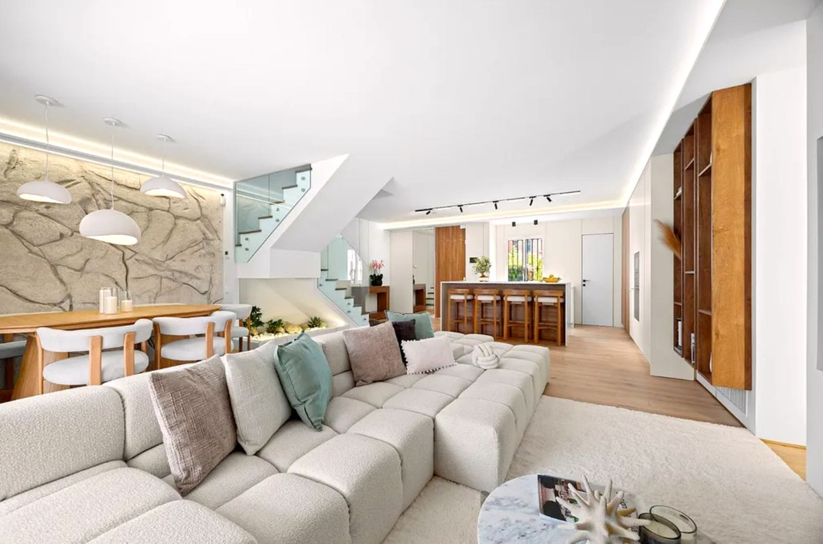 Appartement te koop in The Golden Mile | 3 slaapkamers H5481724