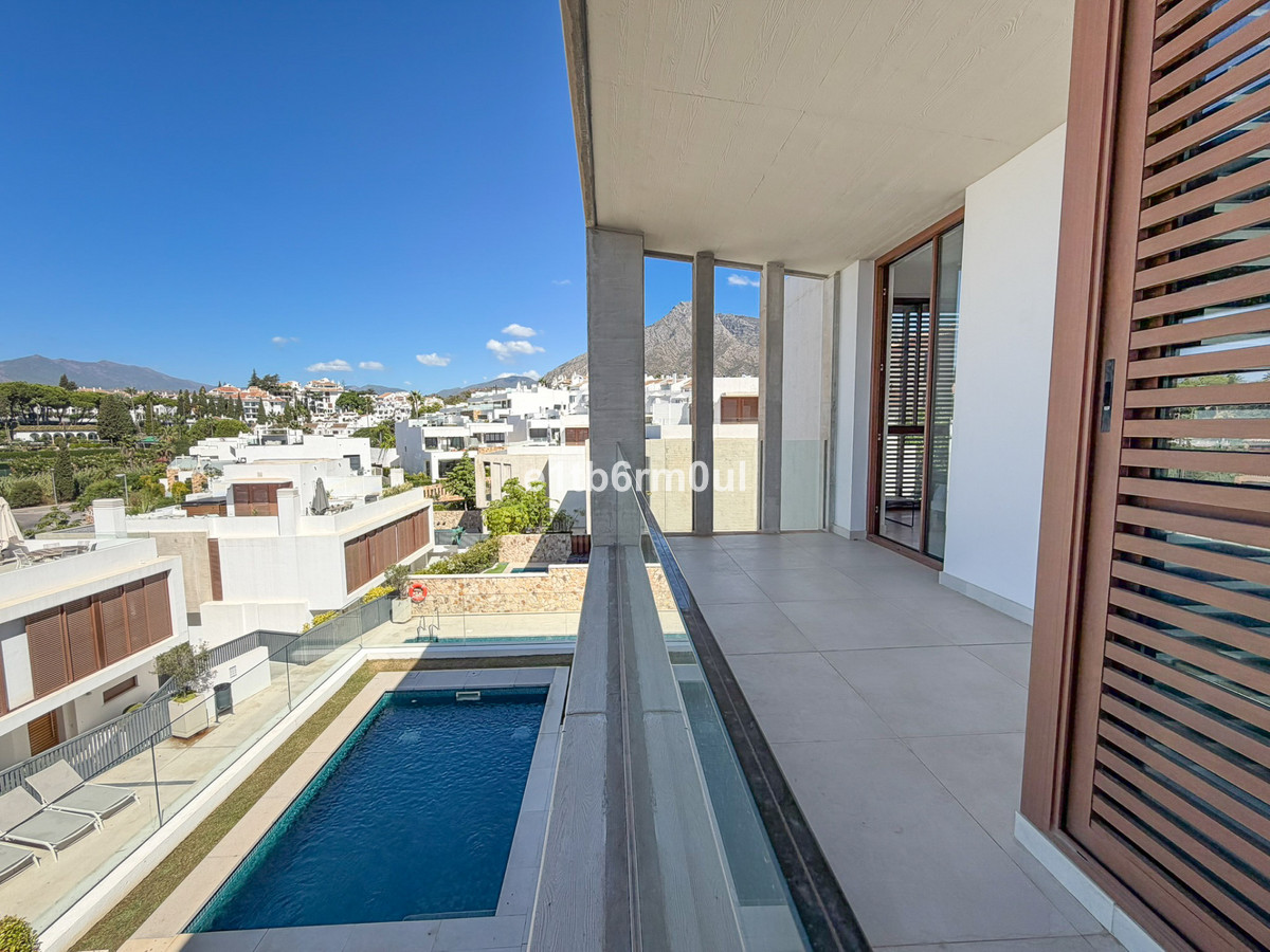 Huis te koop in The Golden Mile | 4 slaapkamers H5492710