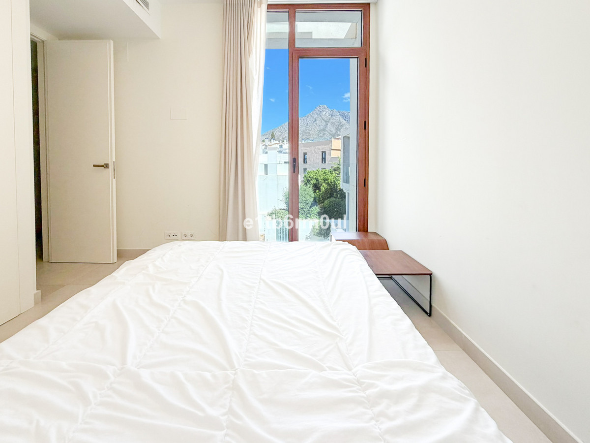 Huis te koop in The Golden Mile | 4 slaapkamers H5492710