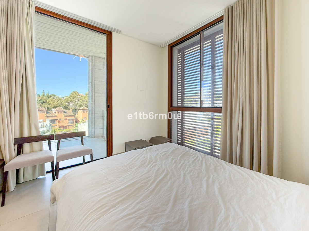 Huis te koop in The Golden Mile | 4 slaapkamers H5492710