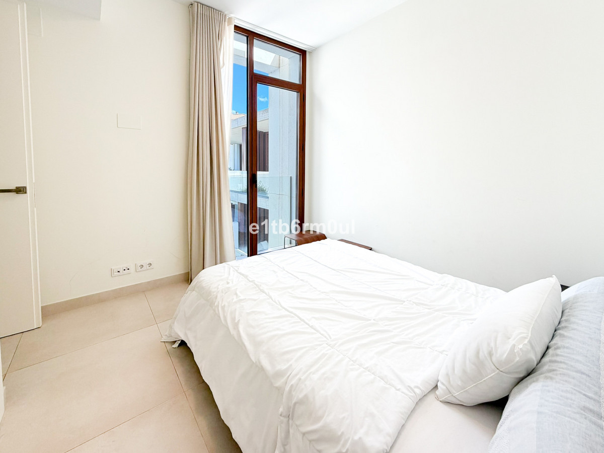 Huis te koop in The Golden Mile | 4 slaapkamers H5492710